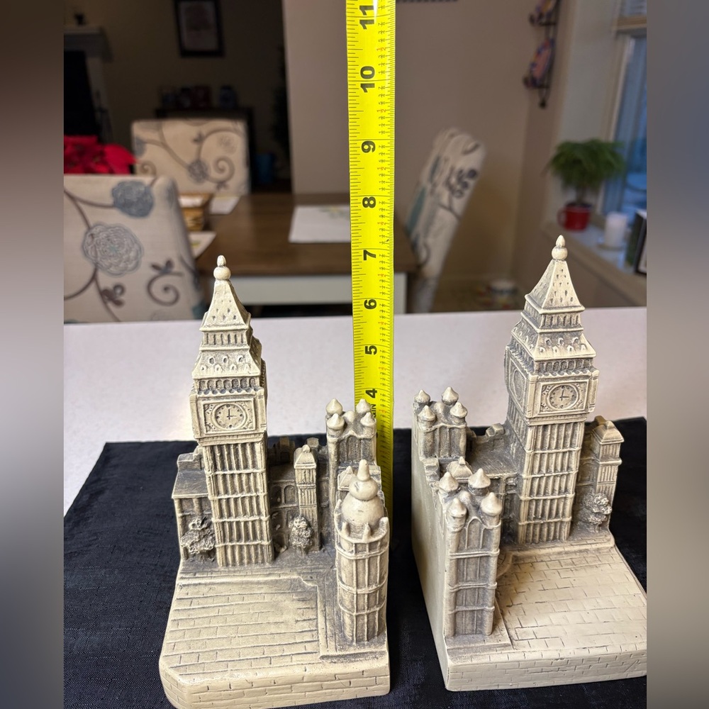 Decorative Big Ben Bookends - Picture 9 of 12